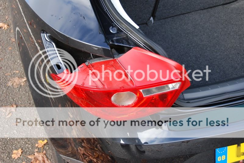 Changing Rear Indicator Bulbs **GUIDE**